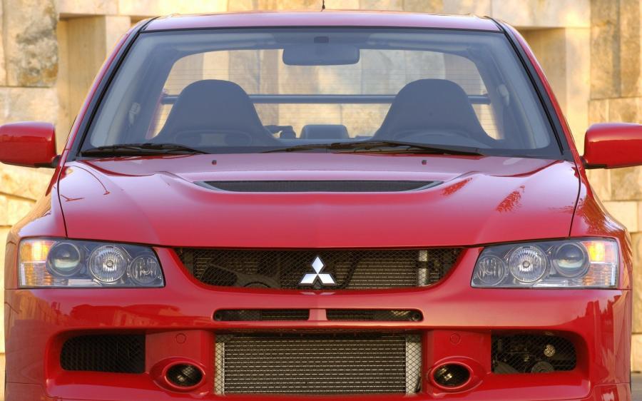  Mitsubishi Lancer Evolution IX MR 2007 года  (фото 36 из 129)